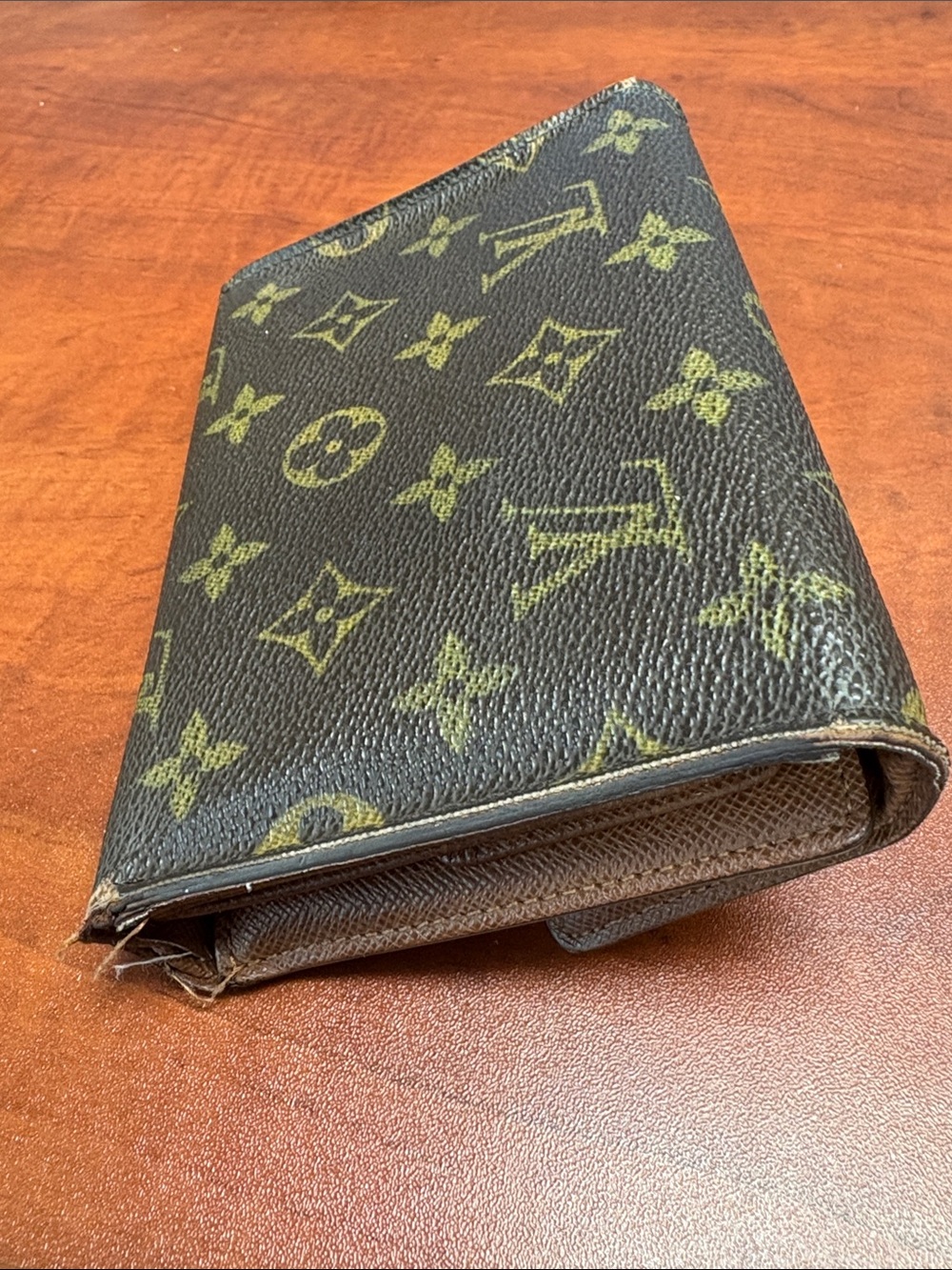 Louis Vuitton Monogram Snap Closure Wallet in Brown and Gold - Picture 14 of 14